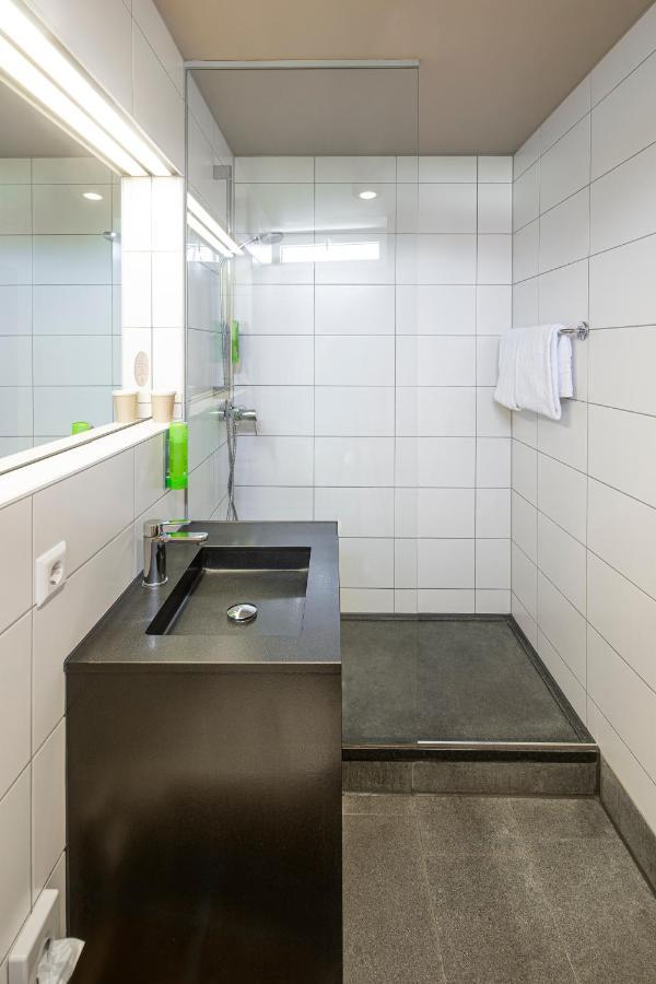 Joesepp'S Hotel Am Schweizerberg Memmingen Bagian luar foto