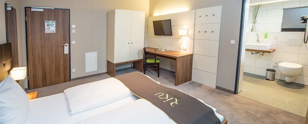Joesepp'S Hotel Am Schweizerberg Memmingen Bagian luar foto