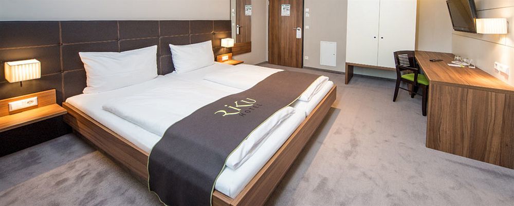 Joesepp'S Hotel Am Schweizerberg Memmingen Bagian luar foto