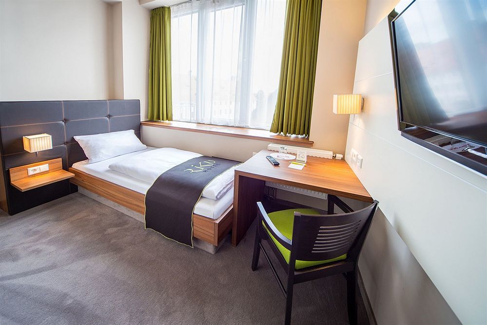 Joesepp'S Hotel Am Schweizerberg Memmingen Bagian luar foto