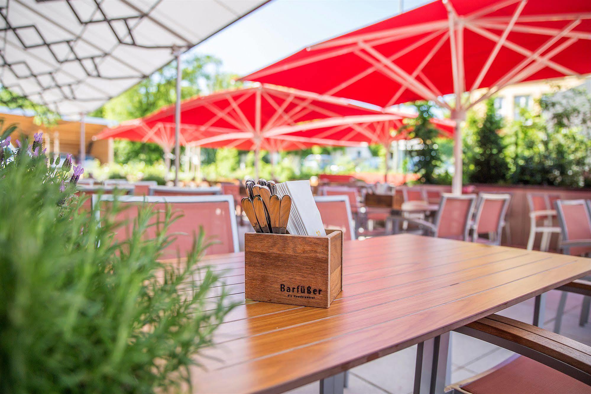 Joesepp'S Hotel Am Schweizerberg Memmingen Bagian luar foto